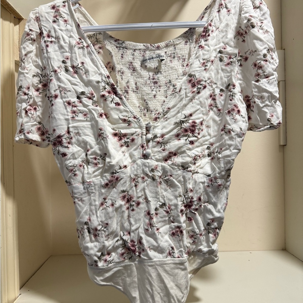 Floral White Women's Top